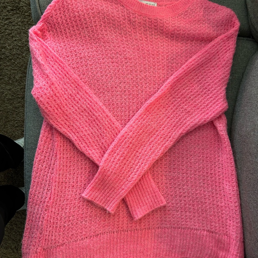 Women's Pink Sweater